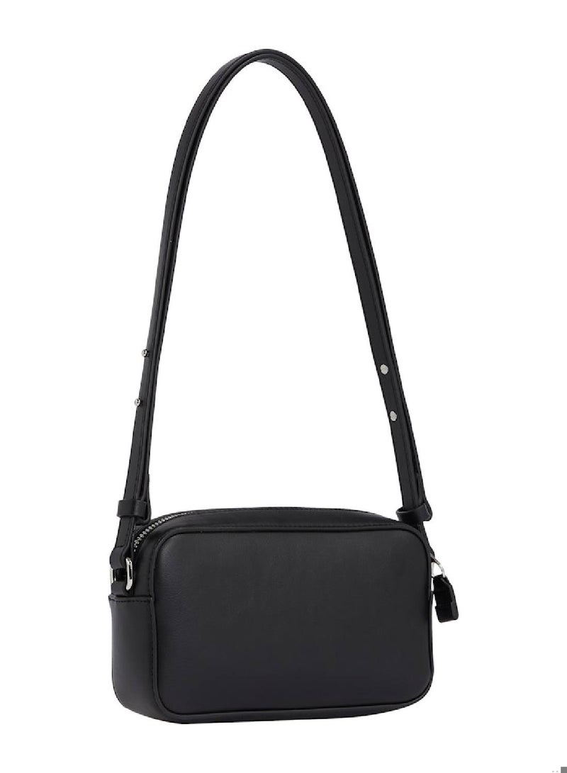 TOMMY JEANS Must Crossover Convertible Camera Bag  - Image 3