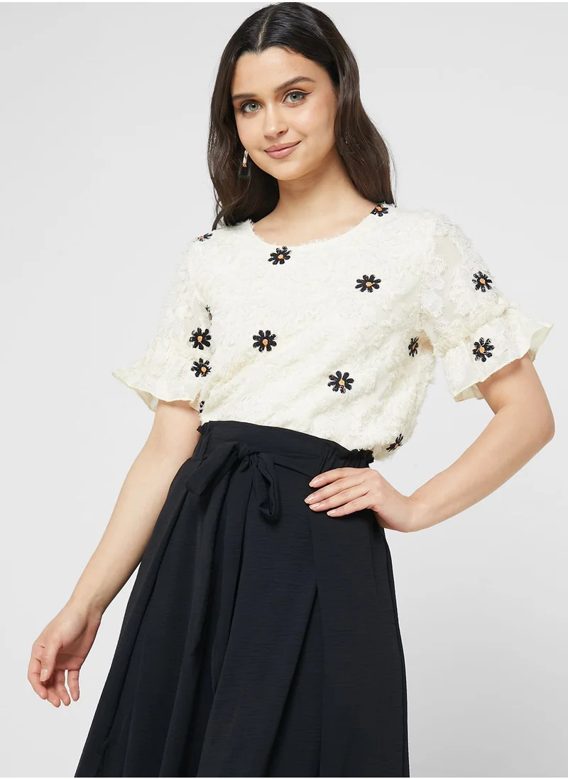 Ginger Floral Motif Textured Blouse