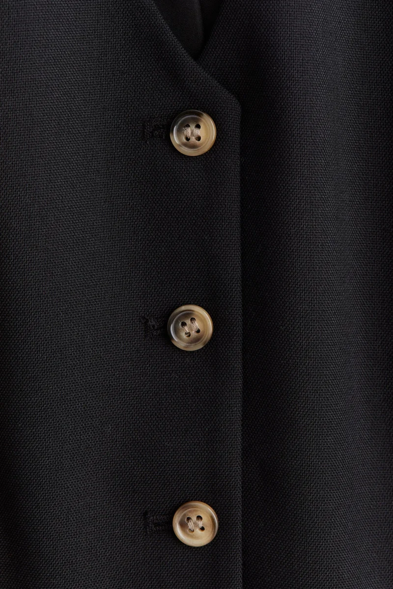 اتش اند ام صدرية بدلة أنيقة