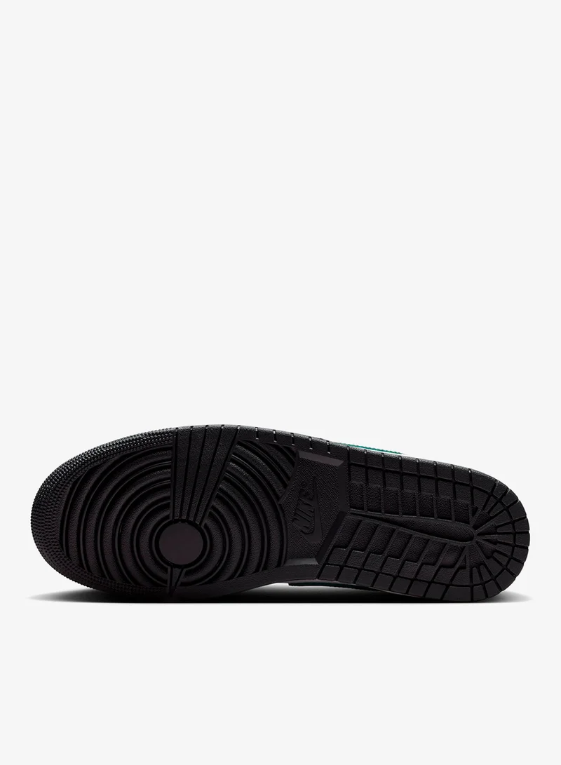 Jordan BLACK/SUMMIT WHITE-GORGE GREEN Air Jordan 1 Low for Men | Best Price UAE