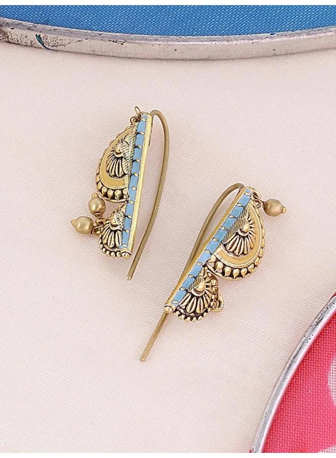 فويلا أقراط ذهبية نصف دائرية من جاليور