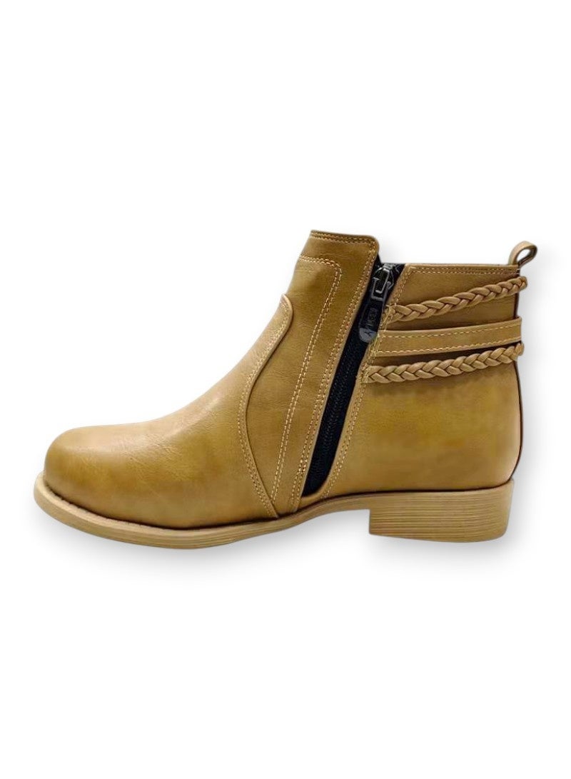Half boot with side braid - Image 5