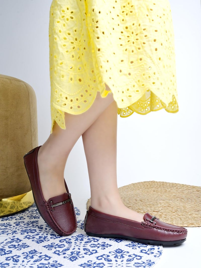 Shoetopia أحذية شوتوبيا النسائية بتفاصيل قوس علوي للنساء والفتيات - Image 5