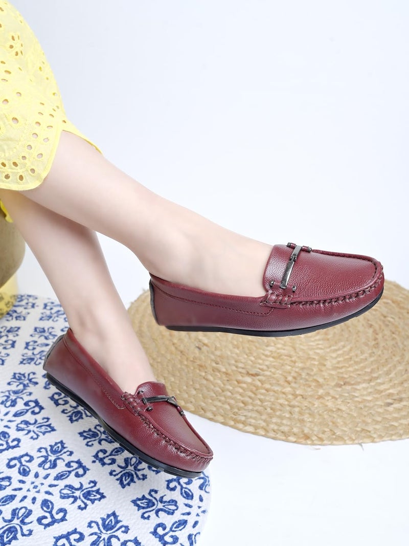 Shoetopia أحذية شوتوبيا النسائية بتفاصيل قوس علوي للنساء والفتيات - Image 3