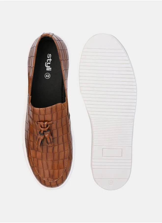 Styli Croc Embossed Slip On Loafers