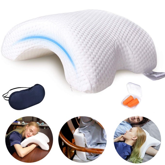 SLEEPING CUDDLE PILLOW FOR COUPLE MEMORY FOAM ARCHED USHAPED ARM HOLE PILLOW PROVIDING COMFORT AND SUPPORT IN TRAVEL REST OFFICE AND BED