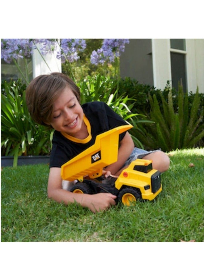 CAT CAT Construction Toys, Power Haulers Dump Truck, Realistic Lights and Sounds, Motion Drive Technology, Working Features, & Realistic Construction Experience.  - Image 4