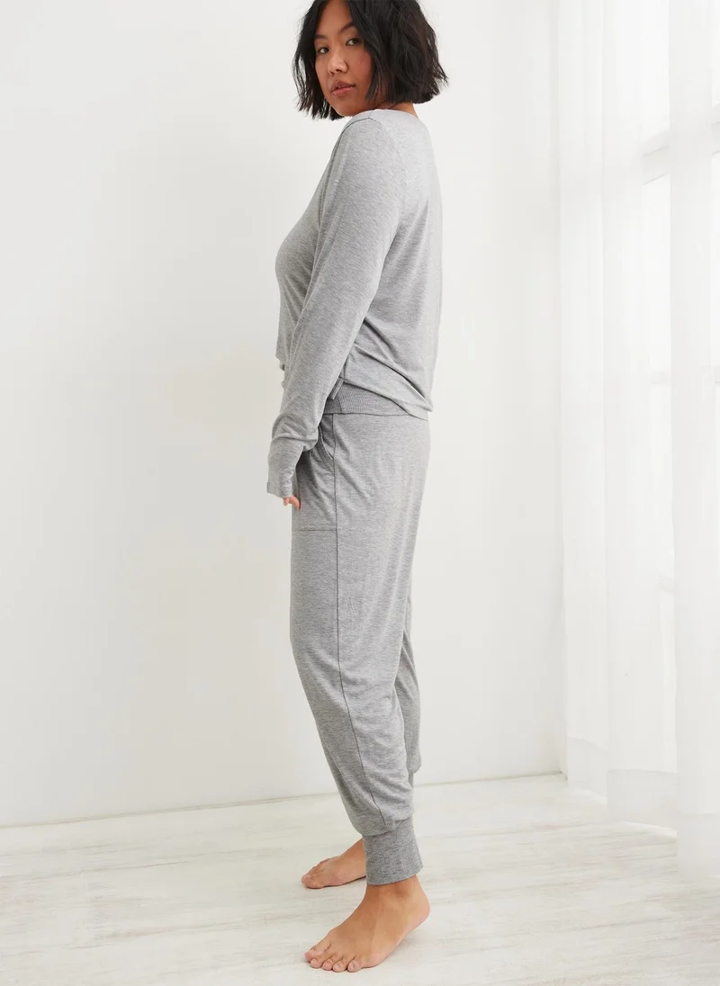 آري من امريكان ايجل Aerie Real Soft® Foldover Jogger