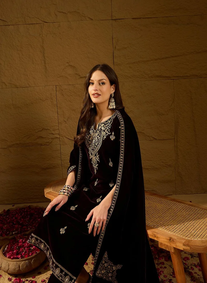 ZERESOUQ Purple Velvet Solid Embroidered Straight 3-Piece Suit Set