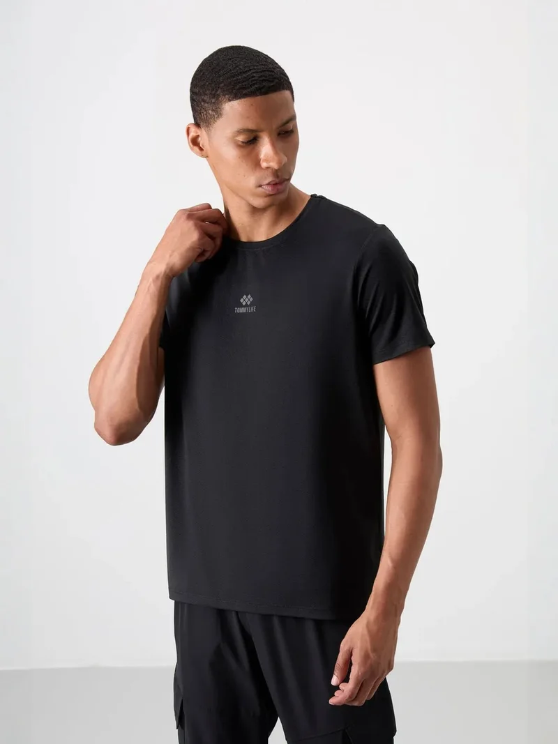 TOMMYLIFE TOMMY Men's Logo Patch Short-Sleeve T-Shirt