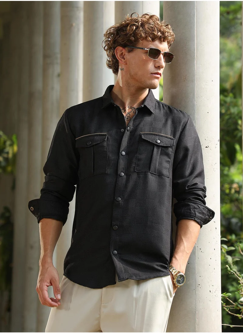 كامبوس سوترا Men's Onyx Black Tactile-Utility Relaxed Shirt For Casual Wear | Spread Collar | Long Cuffed Sleeves | Button Closure | Shirt Crafted With Comfort Fit For Everyday Wear