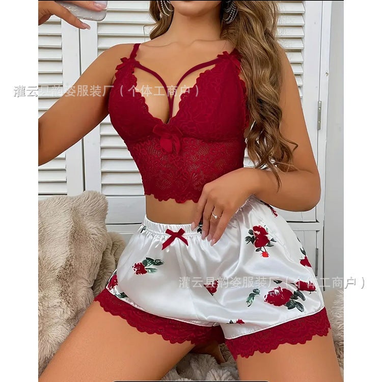 طقم لانجيري نسائي من الدانتيل والساتان بقميص علوي وشورت للنوم والملابس المنزلية - Image 2