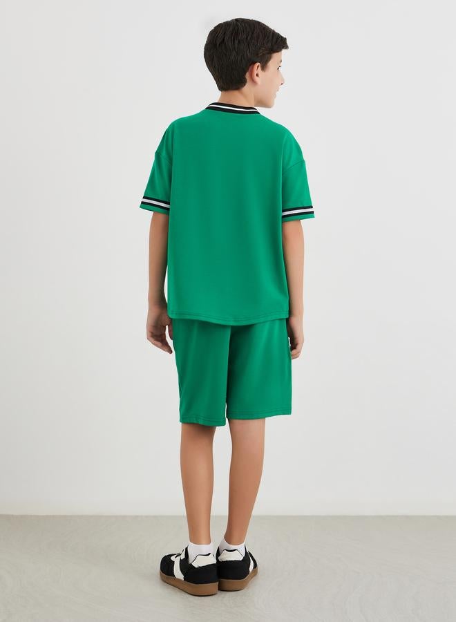 Styli Boys Green Graphic Print T-Shirt and Shorts Set - Image 5
