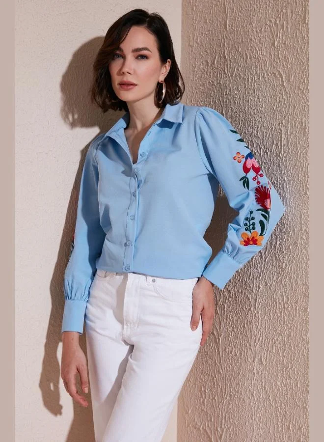 ليلا قميص نسائي قطني بأكمام بالون مطرز بالزهور