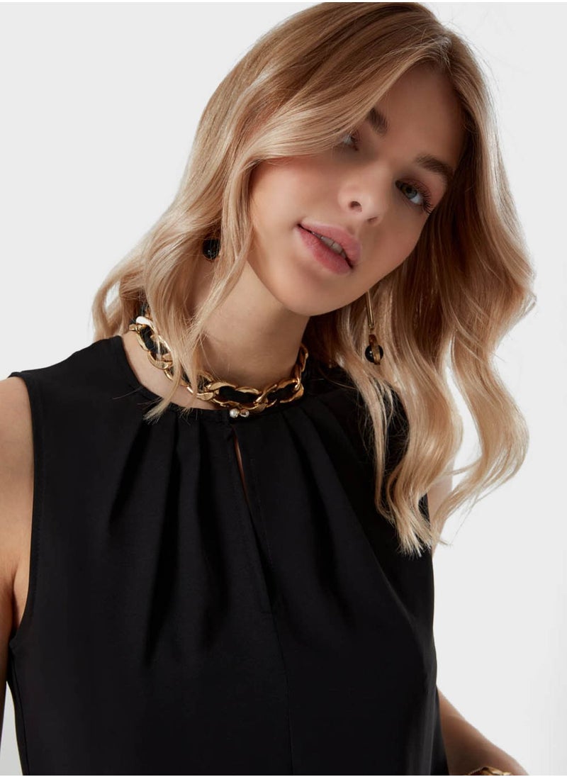 MIZALLE - Key Hole Neck Knitted Tank Top - Image 1