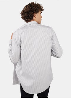 American Eagle AE Slim Fit Everyday Oxford Button-Up Shirt  - Image 4