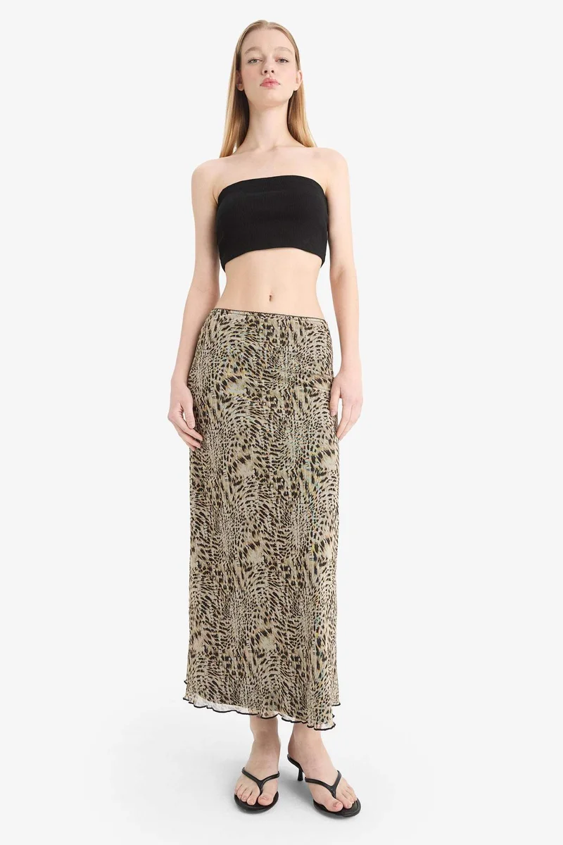 ديفاكتو A Cut Patterned Regular Waist Cotton Lining Tulle Maxi Skirt