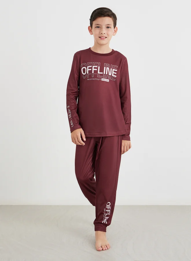 ستايلي Styli Boys Red Slogan Print T-Shirt and Pyjama Set