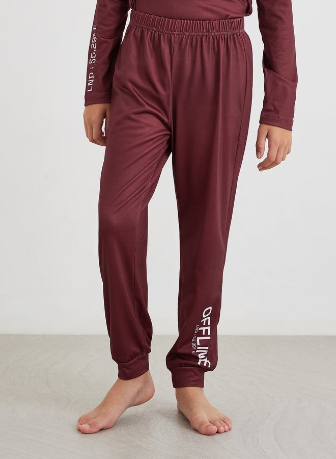 Styli Boys Red Slogan Print T-Shirt and Pyjama Set - Image 4