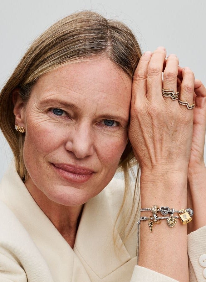 Pan Home Women's Stud Earrings Gold Heart Shiny Wireless Stud Earrings - Image 2