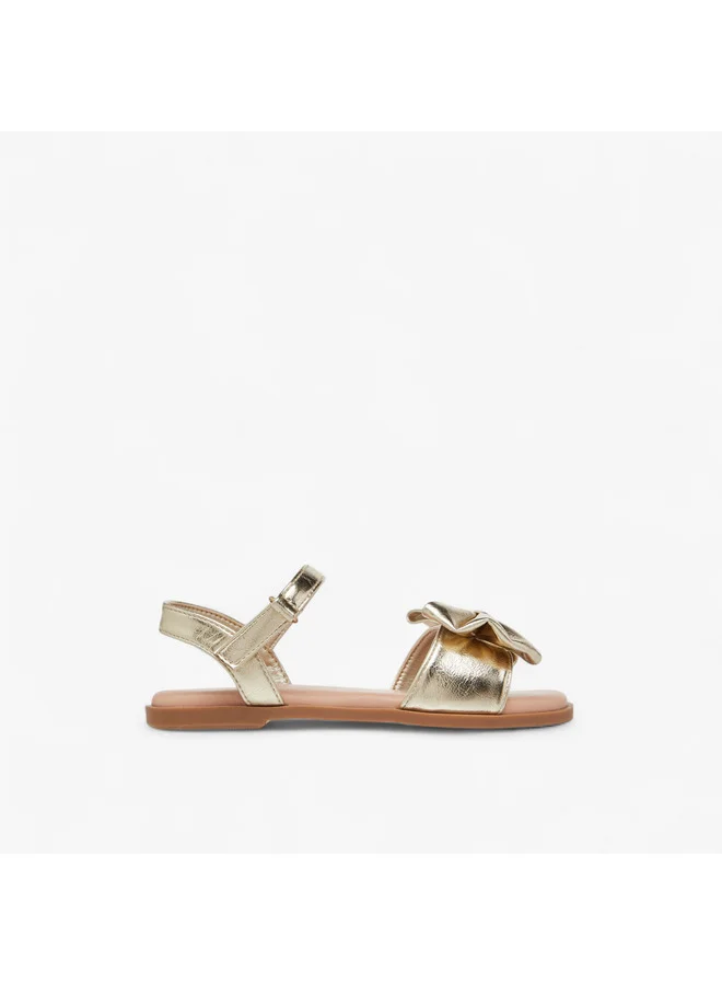 ميسي الصغيرة Girls Bow Accent Sandals with Hook and Loop Closure