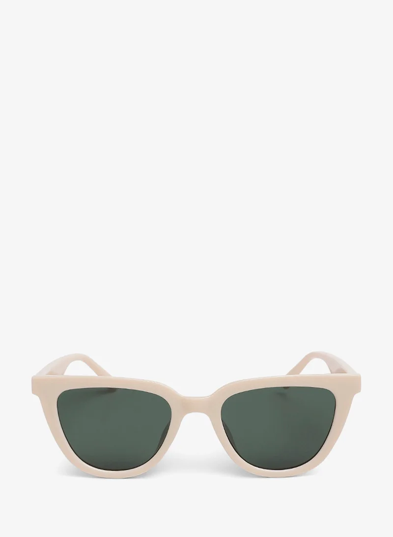 London Rag Cat Eye UV Sunglasses in Cream