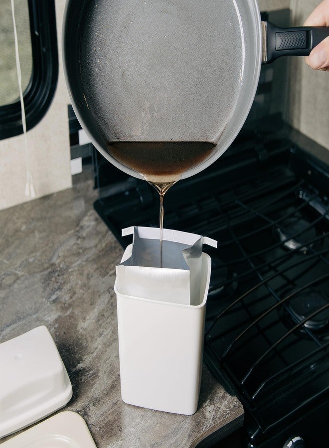 Camco Replacement Grease Storage Bags - Easily Contain and Dispose Used Cooking Grease, Foil Lined Bags Seal in Odor, Prevent Drain Clogs - 5 Pack (42285), White - Image 2