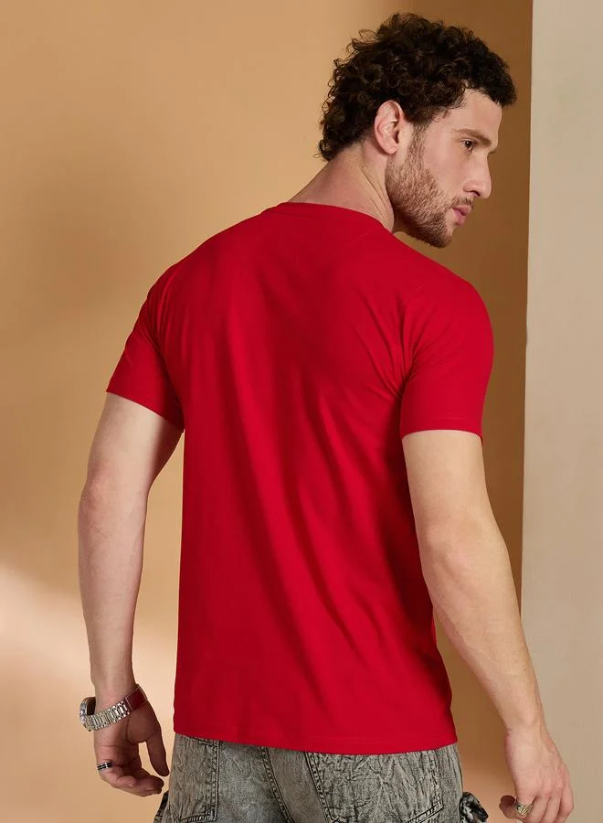 Take Two REPRISE Red Solid Slim Fit T-Shirt