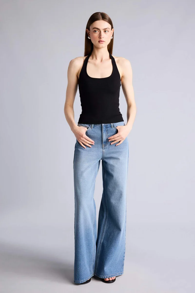 ديفاكتو Slim Fit Camisole Halter Collar Tank Top