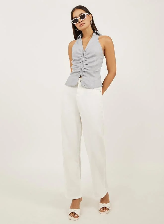 ستايلي قميص ستايلي بلا أكمام بياقة عريضة وتفاصيل مكشكشة