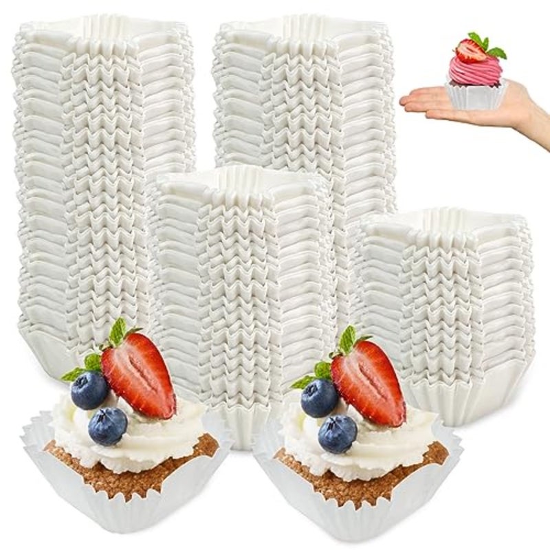 1000 Pcs Square Cupcake Liners Disposable Craft White Baking Cups Square Baking Cups for Baking Pan Liners Paper Baking Cup for Cupcakes and Cup Liners Party Supplies Decoration - Image 1
