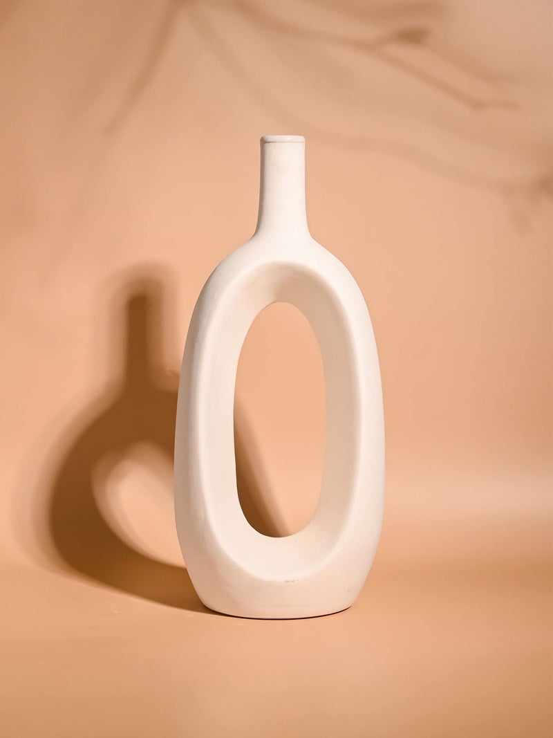 Purezento Modern Decorative Kieko Donut Vases for Home Decor | Centerpieces | Ofice with Unique Quality for Home Decor Center Table, Flowers Pot, Bedroom Side Corners (White,12 Inch) - Image 1
