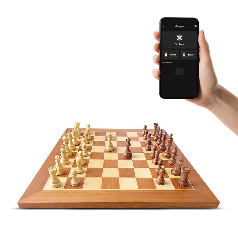 Chessnut لوحة شطرنج إلكترونية بحجم بطولة Chessnut Pro 55 سم مع التعرف على القطع الخشبية بالكامل وذكاء اصطناعي وأضواء LED مجموعة شطرنج ذكية احترافية - Image 4