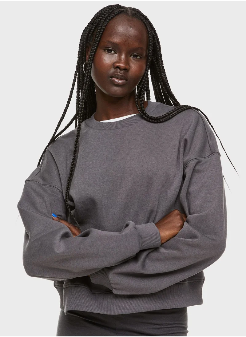 H&M Crew Neck Puff Sleeve Sweatshirt