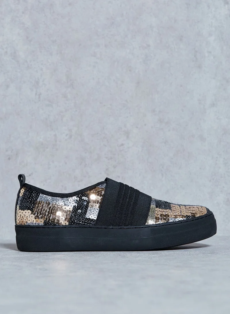 eeight Abioye Flatform Slip Ons