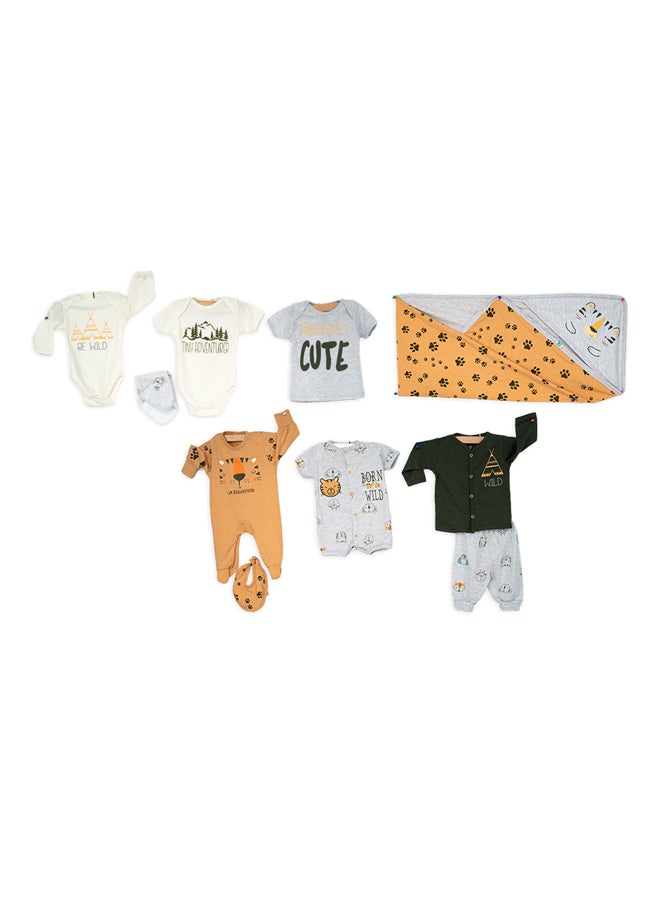 Baby Boy Gift Box  pack of 10 - pzsku/Z79AF078317B740314FB1Z/45/_/1719844703/c66dce4d-d23c-4bf0-bc41-9e944c2b87cb