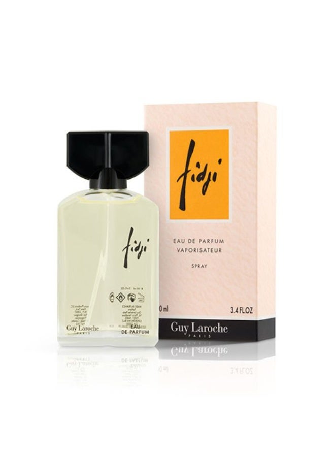 غاي لاروش عطر أنثوي كلاسيكي أنيق، مستوحى من الطبيعة الاستوائية الهادئة ولمسة من الرقي الفرنسي. يجمع بين النعومة والانتعاش في توازن ساحر يناسب المرأة الراقية التي تحب العطور الخالدة