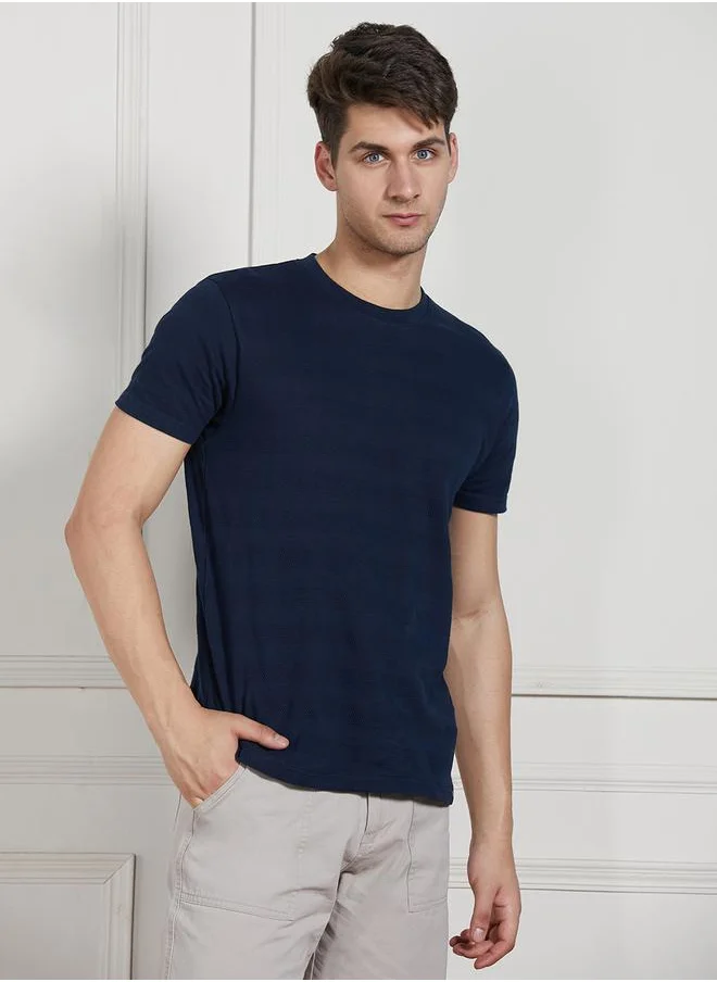 دينيس لينغو Regular Fit Textured Round Neck T-Shirt