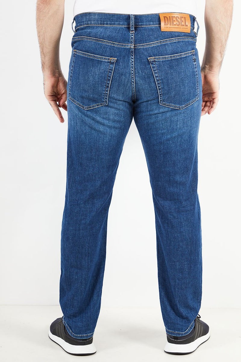 DIESEL جينز رجالي بقصة ضيقة مغسول وقابل للتمدد، أزرق - Image 4