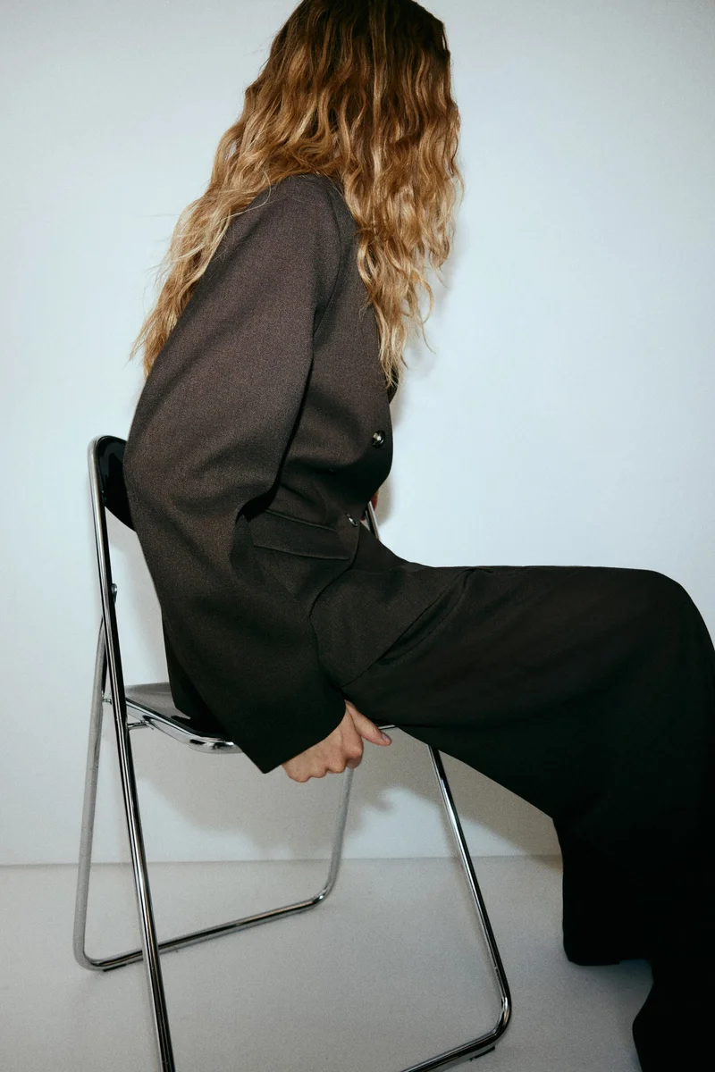 اتش اند ام بليزر بصف مزدوج من الأزرار