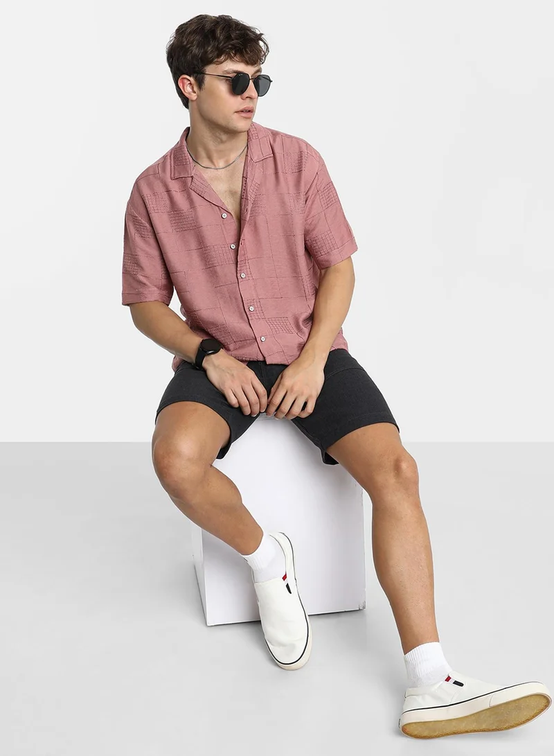 كامبوس سوترا Men's Sienna Brown Graph-Tactile Oversized Shirt