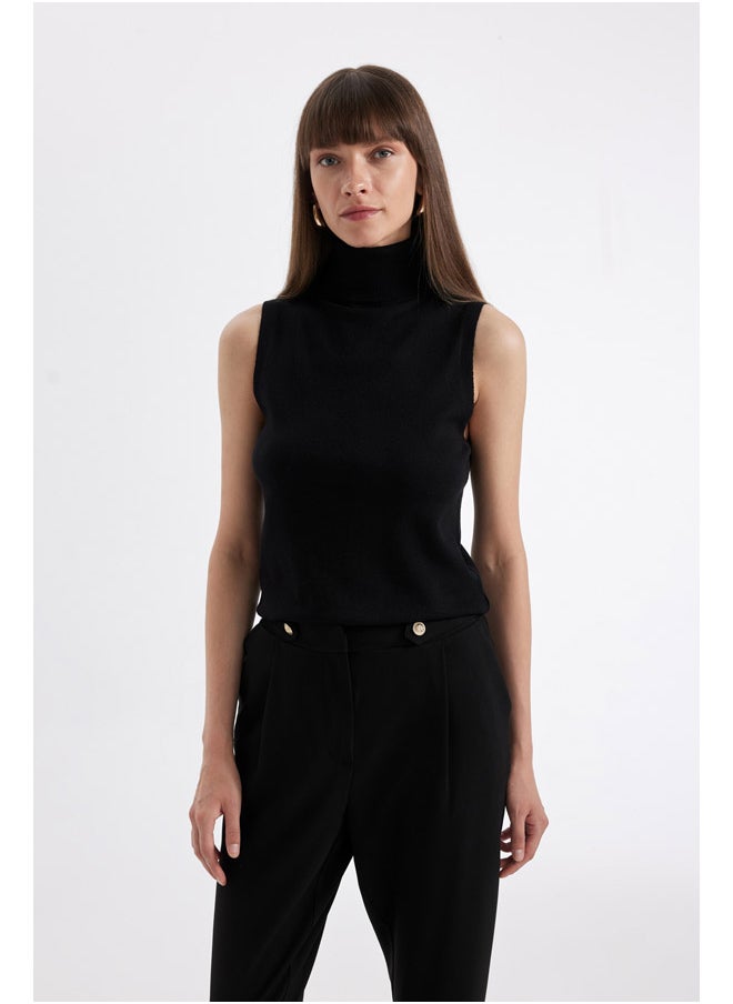 DeFacto Woman Tricot Regular Fit Turtle Neck Sleeveless Pullover  - Image 4
