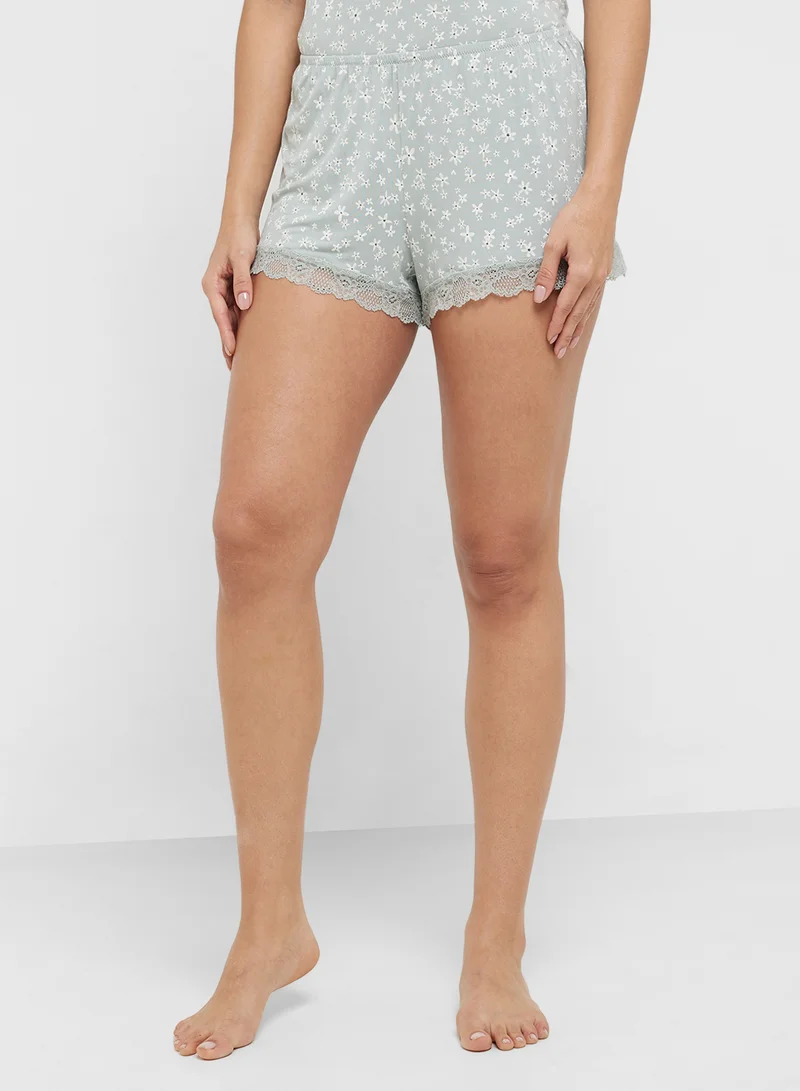 hunkemoller Lace Detailed shorts
