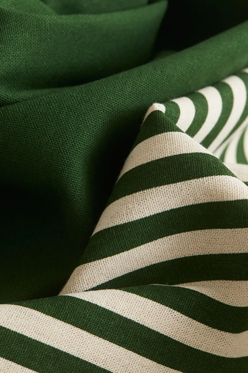 H&M 2-pack matching cushion covers