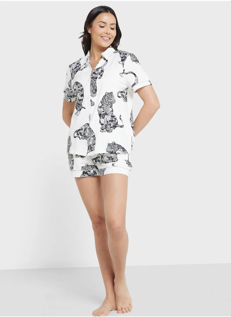 CHELSEA PEERS Printed Shirt & Short Pyjama Set