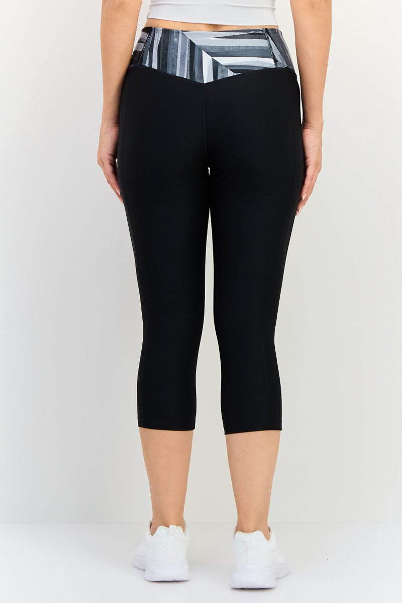 Nike Women Tight Fit Training 3/4 Tights, Black - Image 2