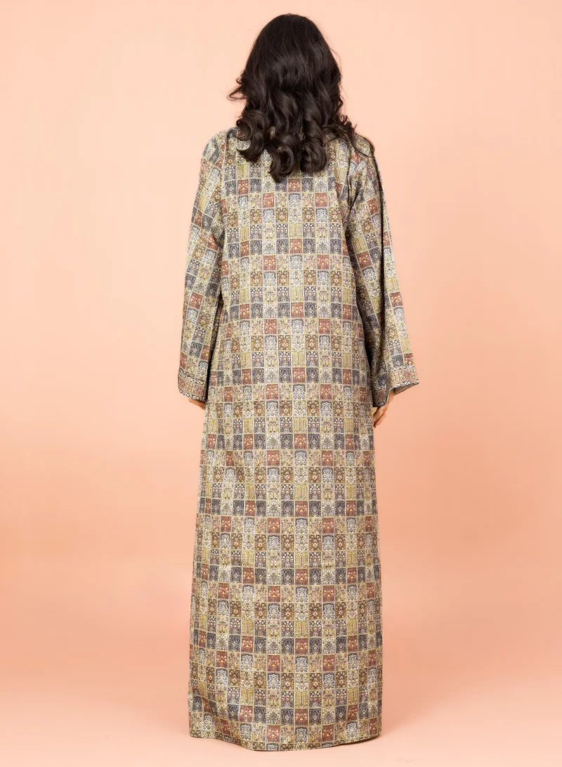 اكسا جلابية عصرية مطرزة IN061