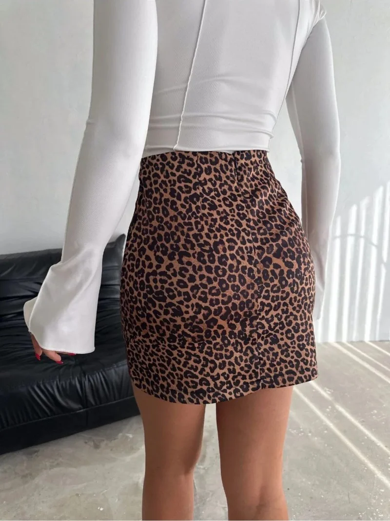 سوانا Season Trend Leopard Pattern Satin Women's Mini Skirt