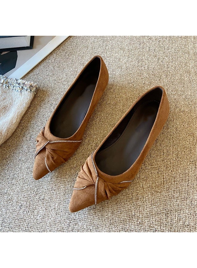 Shougu New Style Low Heel Single Shoe With Pointed Toe - Image 1