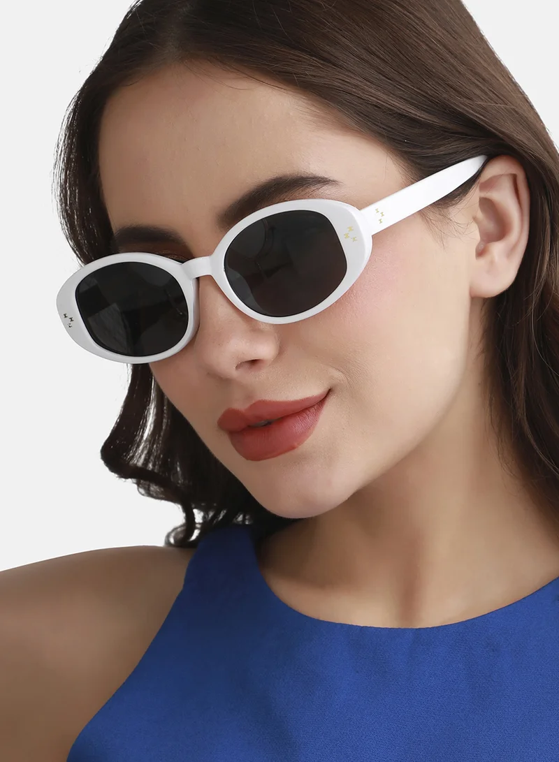 Haute Sauce Solid Oval Sunglasses - White